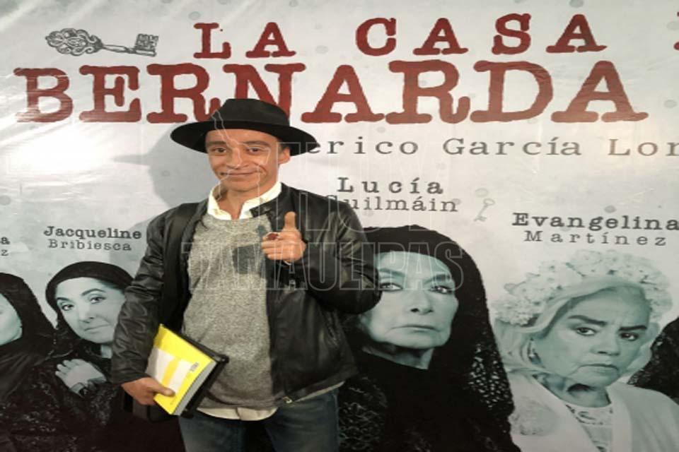 caracteristicas de en casa en el teatro contemporaneo