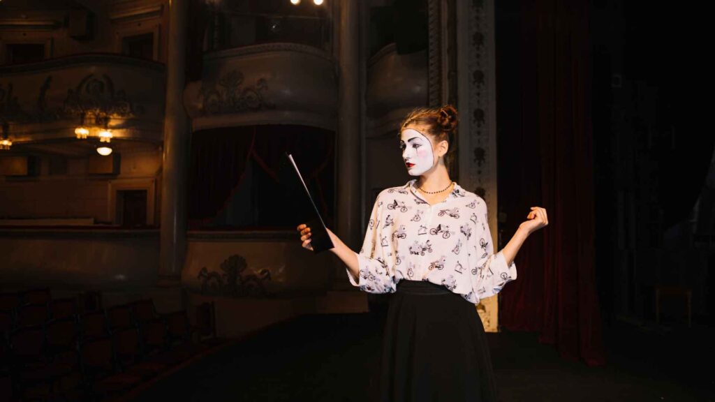como el teatro ayuda en el desarrollo personal