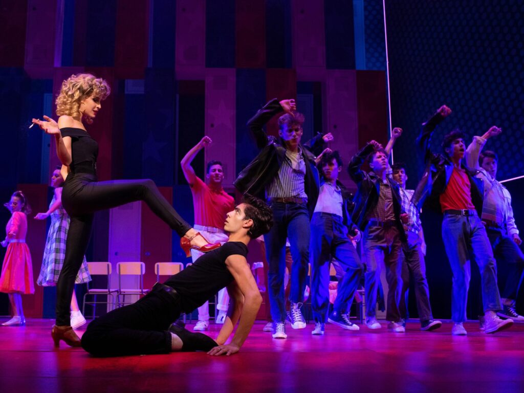 como el teatro romantico reflejo la identidad nacional