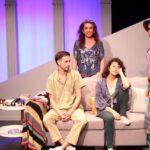 como influye el teatro en la literatura contemporanea