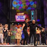 como se integraba el publico en la experiencia teatral