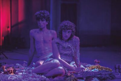 como se integraban las leyendas urbanas en el teatro