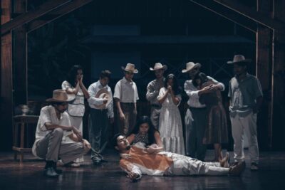 como se representan las luchas laborales en el teatro