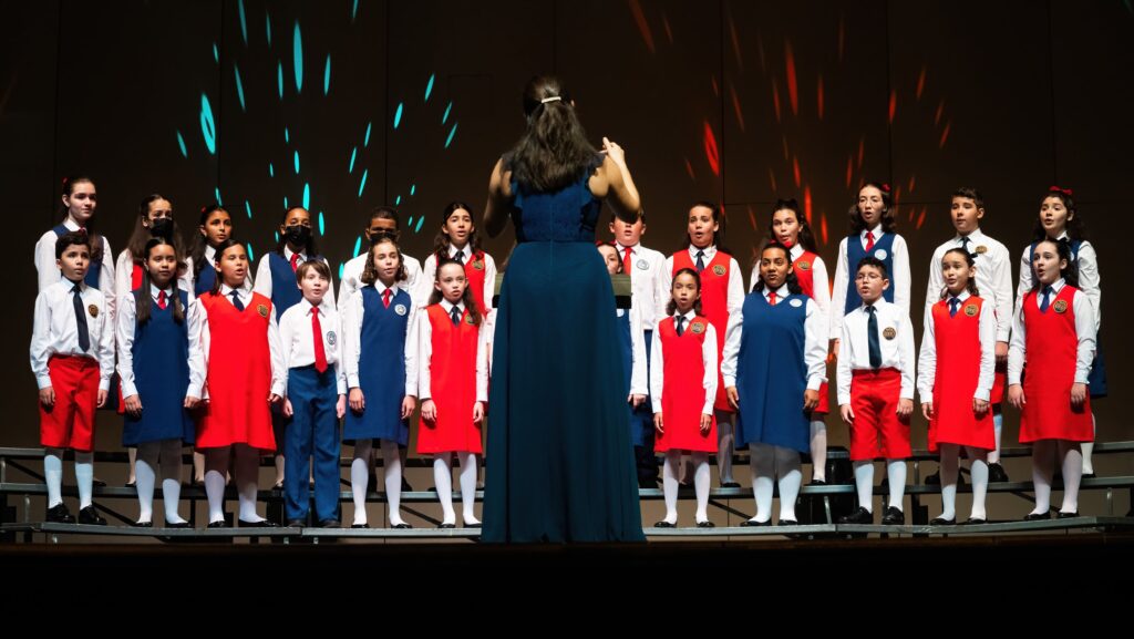 cual es la relevancia del coro en el teatro clasico
