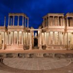 cual fue el legado de seneca en el teatro romano