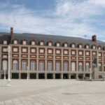 cuales eran los elementos renovarles en la dramaturgia
