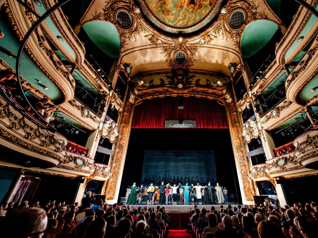 Cuáles son los estilos de escenografía más conocidos 6 cuales son los estilos de escenografia mas conocidos