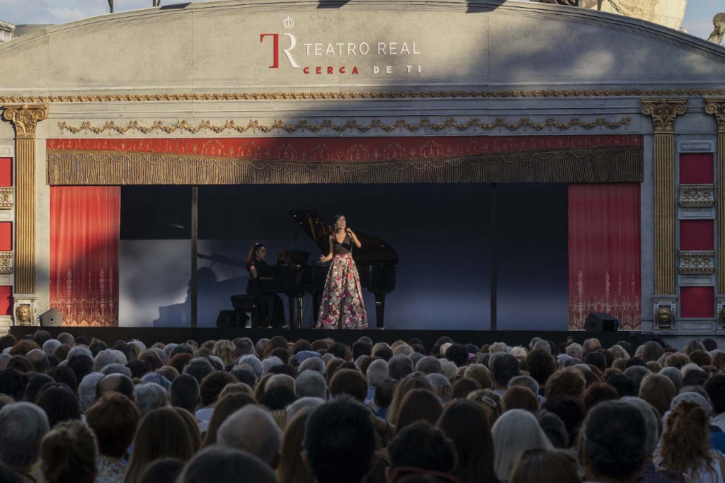 documentos historicos del teatro real en madrid cuales son