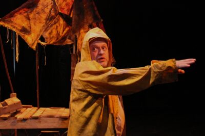 el impacto del teatro epico de brecht en la sociedad moderna