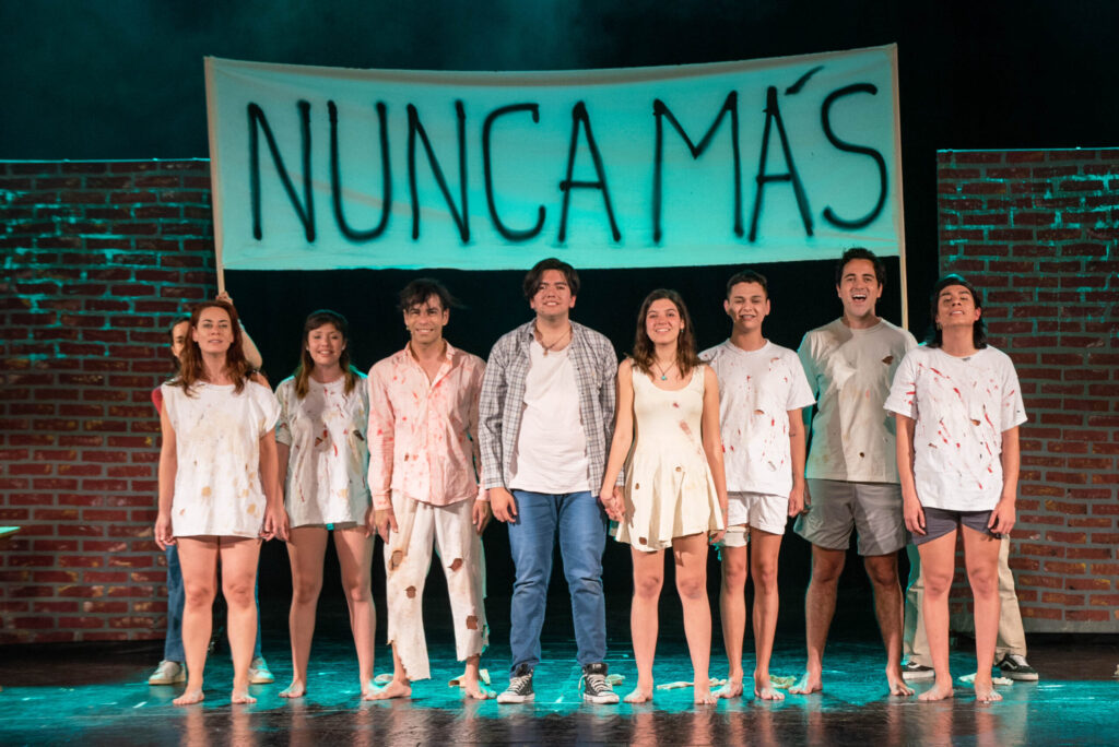 el papel de la improvisacion en el teatro social