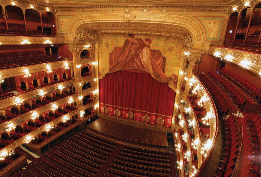 el papel del teatro en la cultura popular del barroco