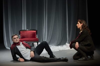 el simbolismo de la luz en el teatro romantico significados