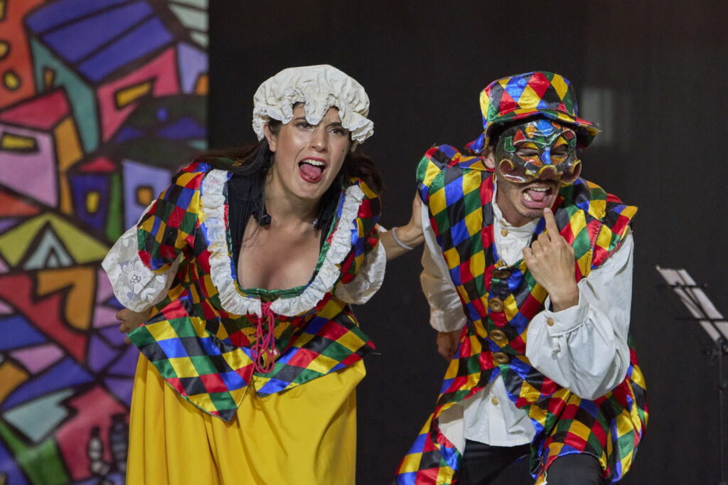 El teatro clown y su relevancia en el teatro moderno actual 8 el teatro clown y su relevancia en el teatro moderno actual