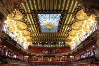 el teatro medieval como herramienta de critica social