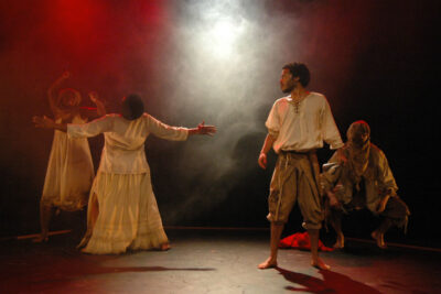 elementos visuales esenciales en escenas dramaticas