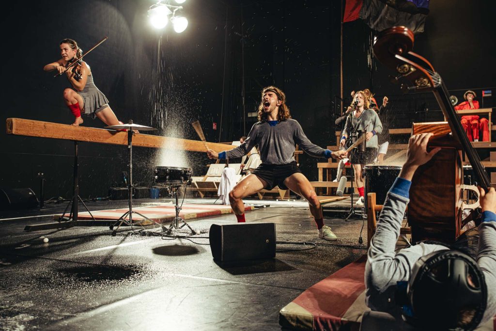 explorando el teatro performativo definicion y ejemplos clave