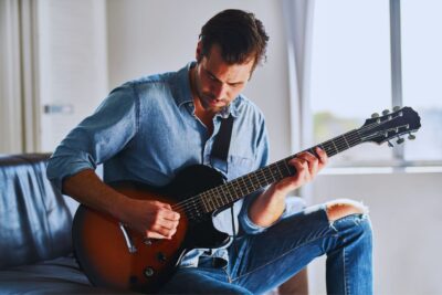 explorando estilos de improvisacion en musica y arte