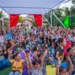 festivales de teatro como plataforma para comunidades locales