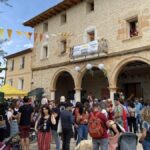 festivales que destacan la relevancia de obras locales en la cultura