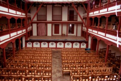 influencia del teatro medieval en la literatura dramatica