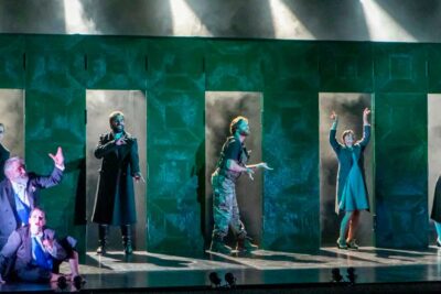 la importancia del espacio escenico en la produccion teatral