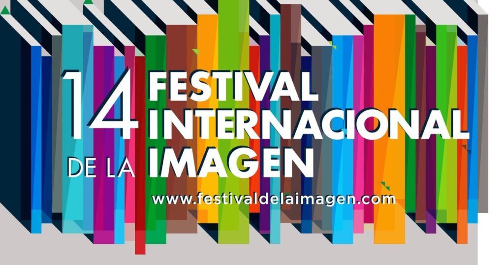 plataformas digitales para exhibir ilustraciones teatrales