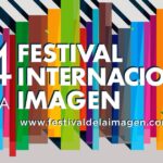 plataformas digitales para exhibir ilustraciones teatrales