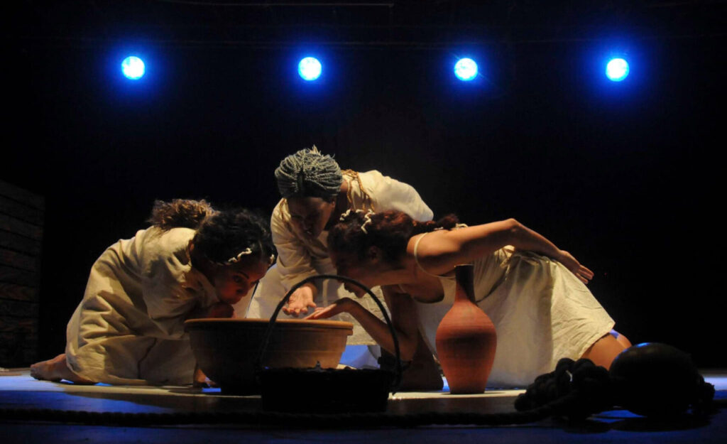 Qué es la actuación de carácter y cómo se logra en el teatro 8 que es la actuacion de caracter y como se logra en el teatro