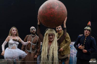 que espacio ocupaba el amor en las narrativas de teatro