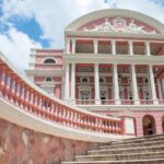 que historias interesantes hay sobre el teatro amazonas
