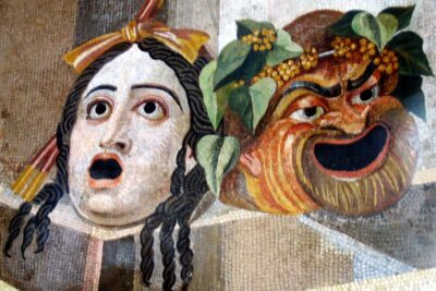 que importancia tenia la musica en el teatro antiguo