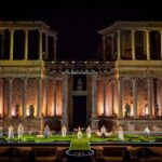 que lugar ocupaba la tragedia en el teatro romano