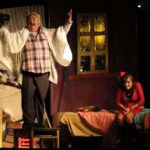 que rol tenian las costumbres en la vida teatral
