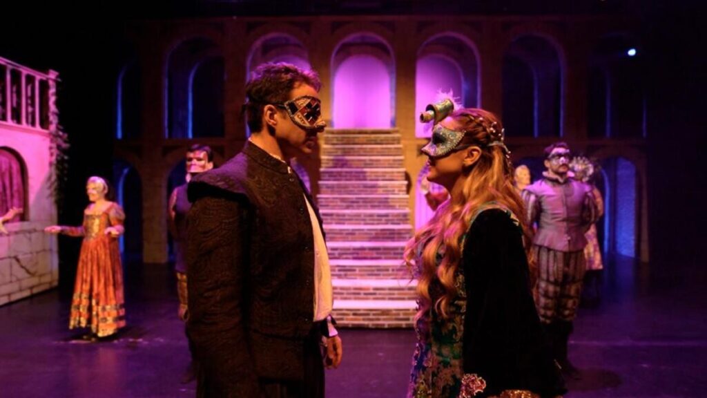 respuestas a las criticas mas duras en el ambito teatral