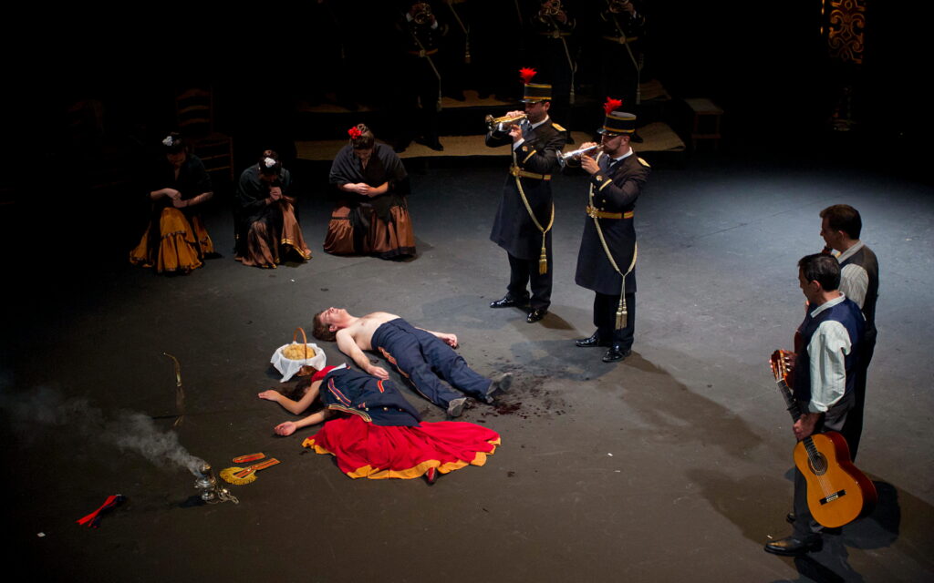 teatro de la voz definicion y caracteristicas esenciales