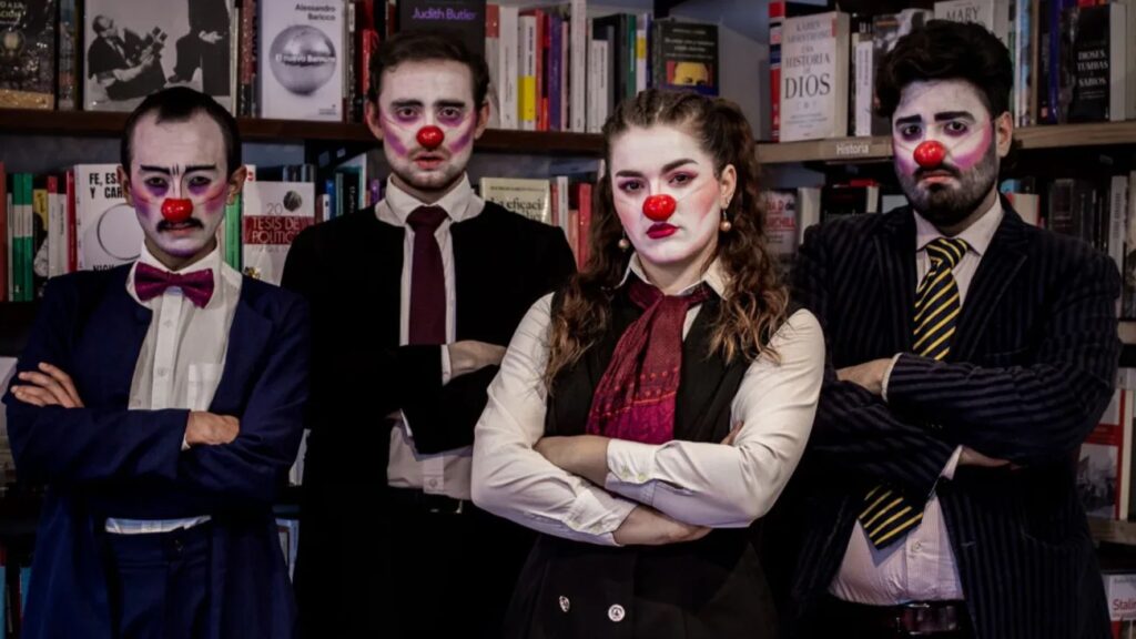 tensiones sociales en el teatro analisis y enfoques relevantes
