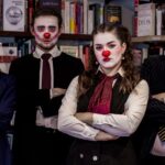 tensiones sociales en el teatro analisis y enfoques relevantes